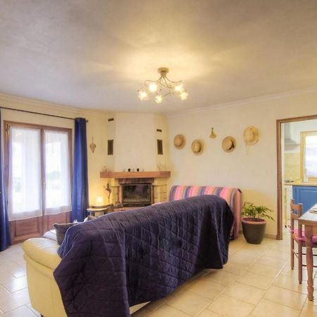Amon Nos Otes Villa Vezzani Buitenkant foto