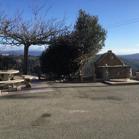 Amon Nos Otes Villa Vezzani Buitenkant foto